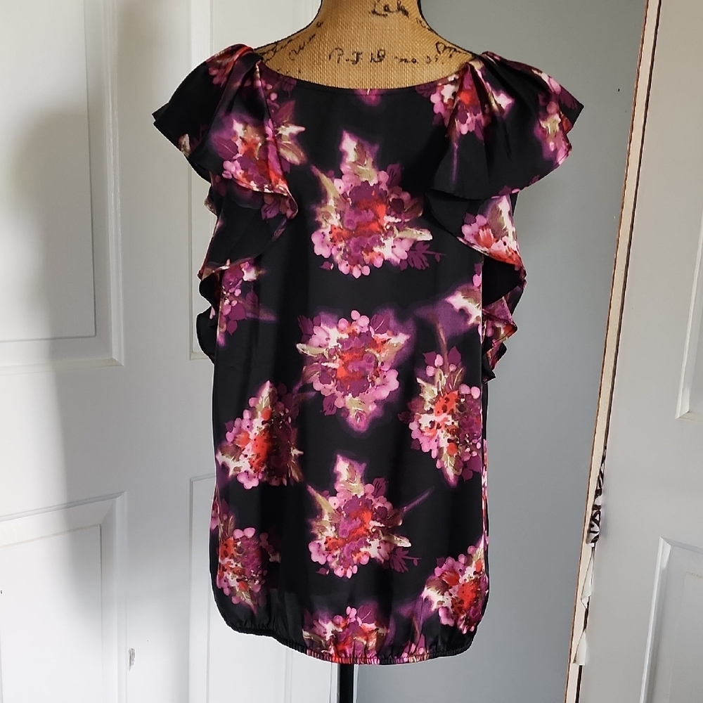 LOFT Black Pink Sleeveless Ruffled Blouse - Picture 2 of 6